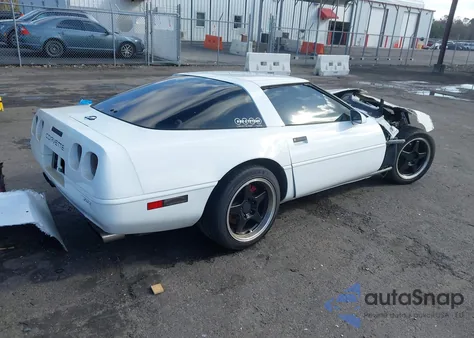 1994 Chevrolet Corvette z USA, uszkodzony, nr VIN 1G1YY22P6R5109511